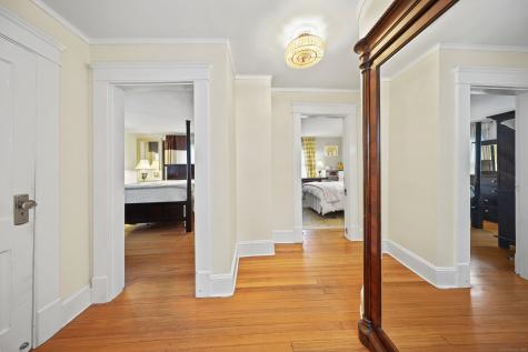 54 Woodlawn Avenue Naugatuck CT 06770