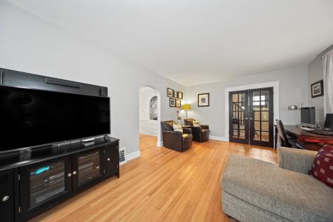54 Woodlawn Avenue Naugatuck CT 06770