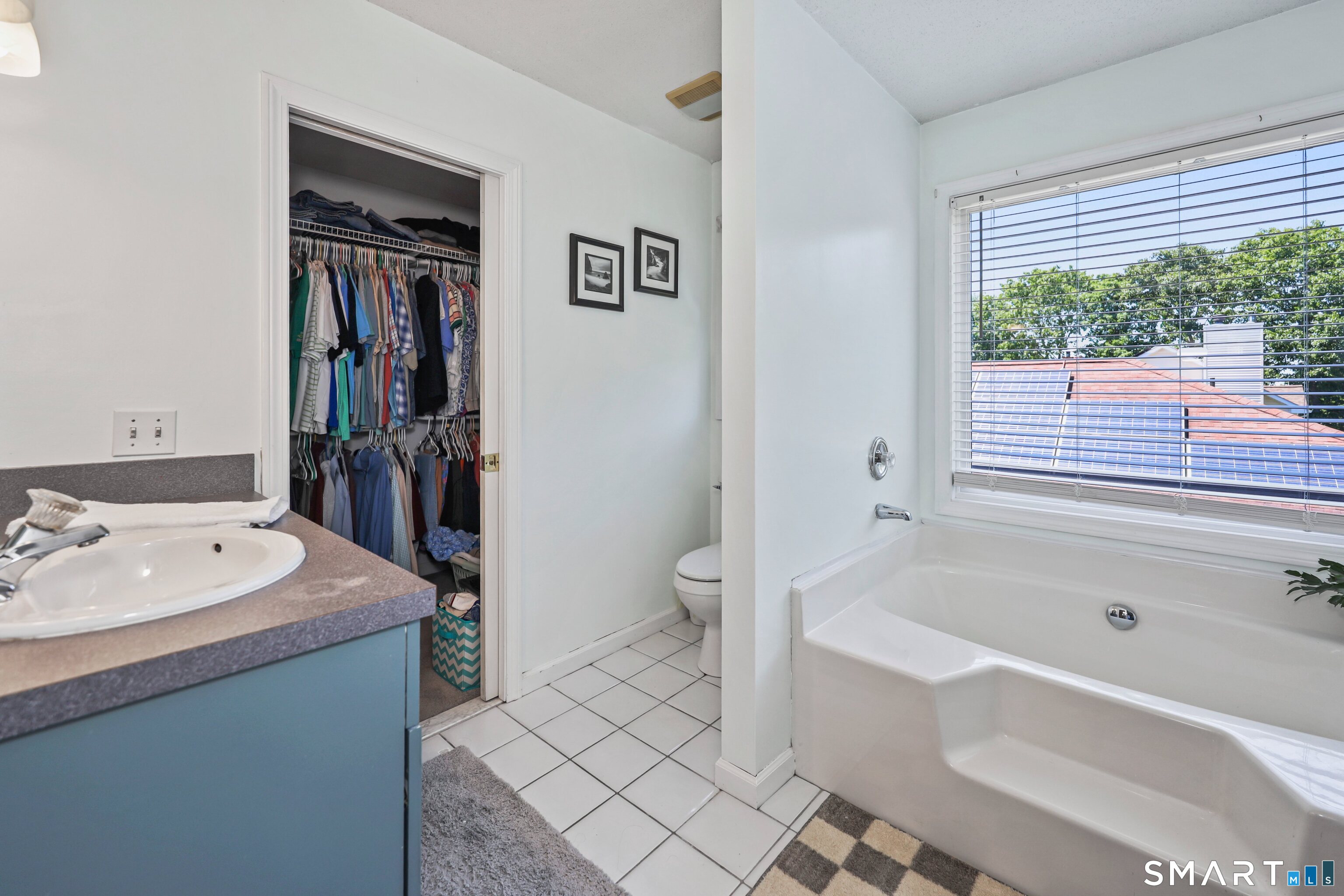 72 Craigie Avenue Waterbury CT 06705