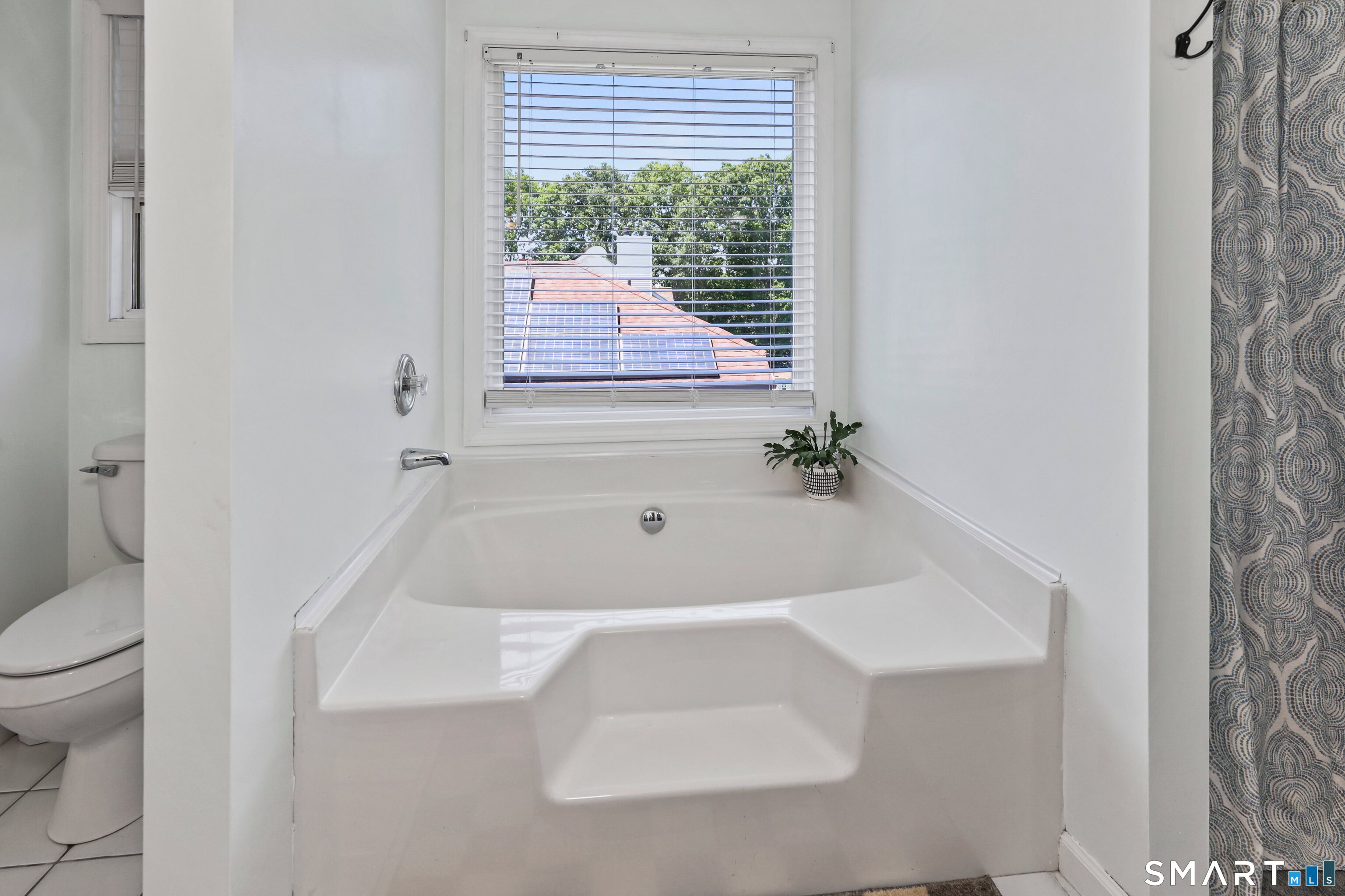 72 Craigie Avenue Waterbury CT 06705