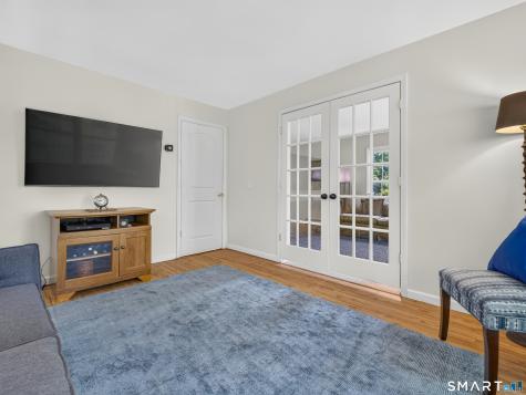 61 Grassy Hill Road East Lyme CT 06333