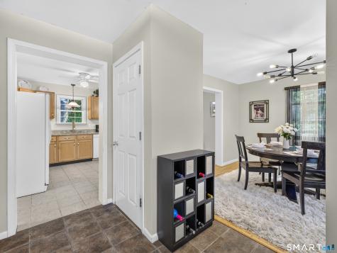 61 Grassy Hill Road East Lyme CT 06333