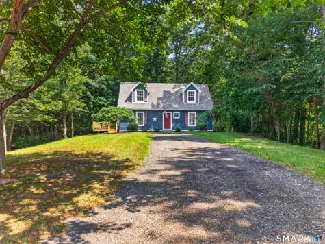 61 Grassy Hill Road East Lyme CT 06333