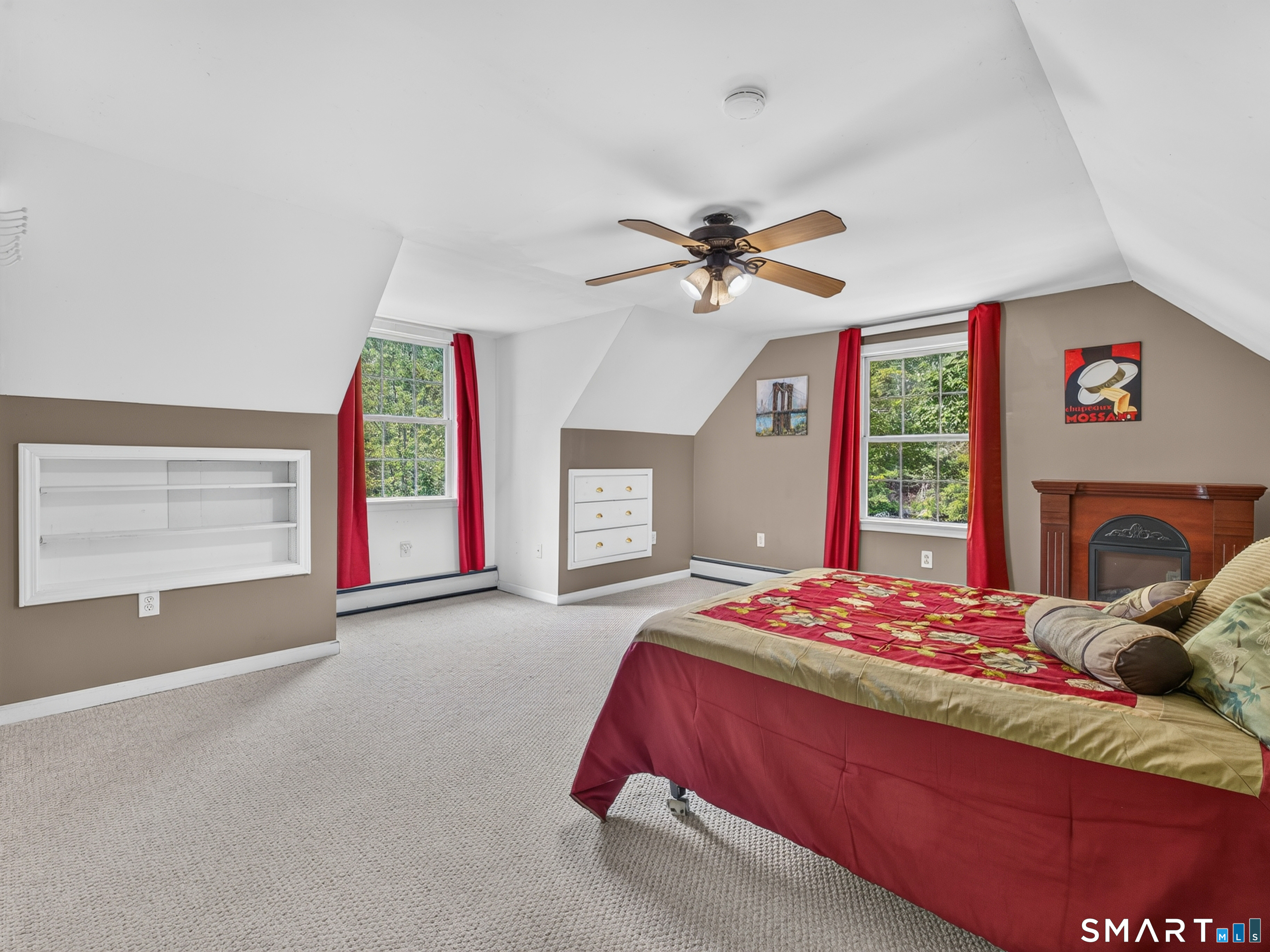 61 Grassy Hill Road East Lyme CT 06333