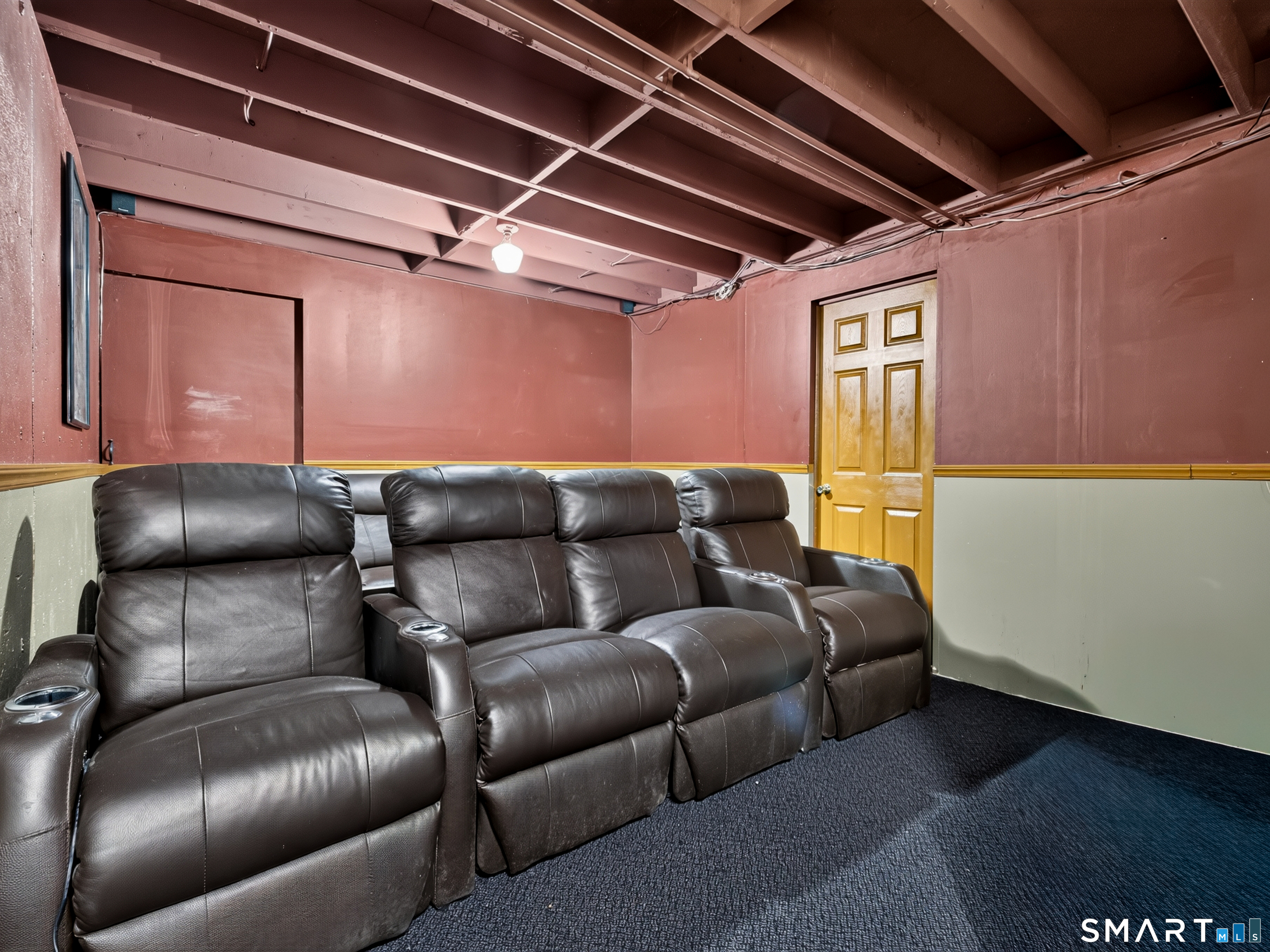 61 Grassy Hill Road East Lyme CT 06333