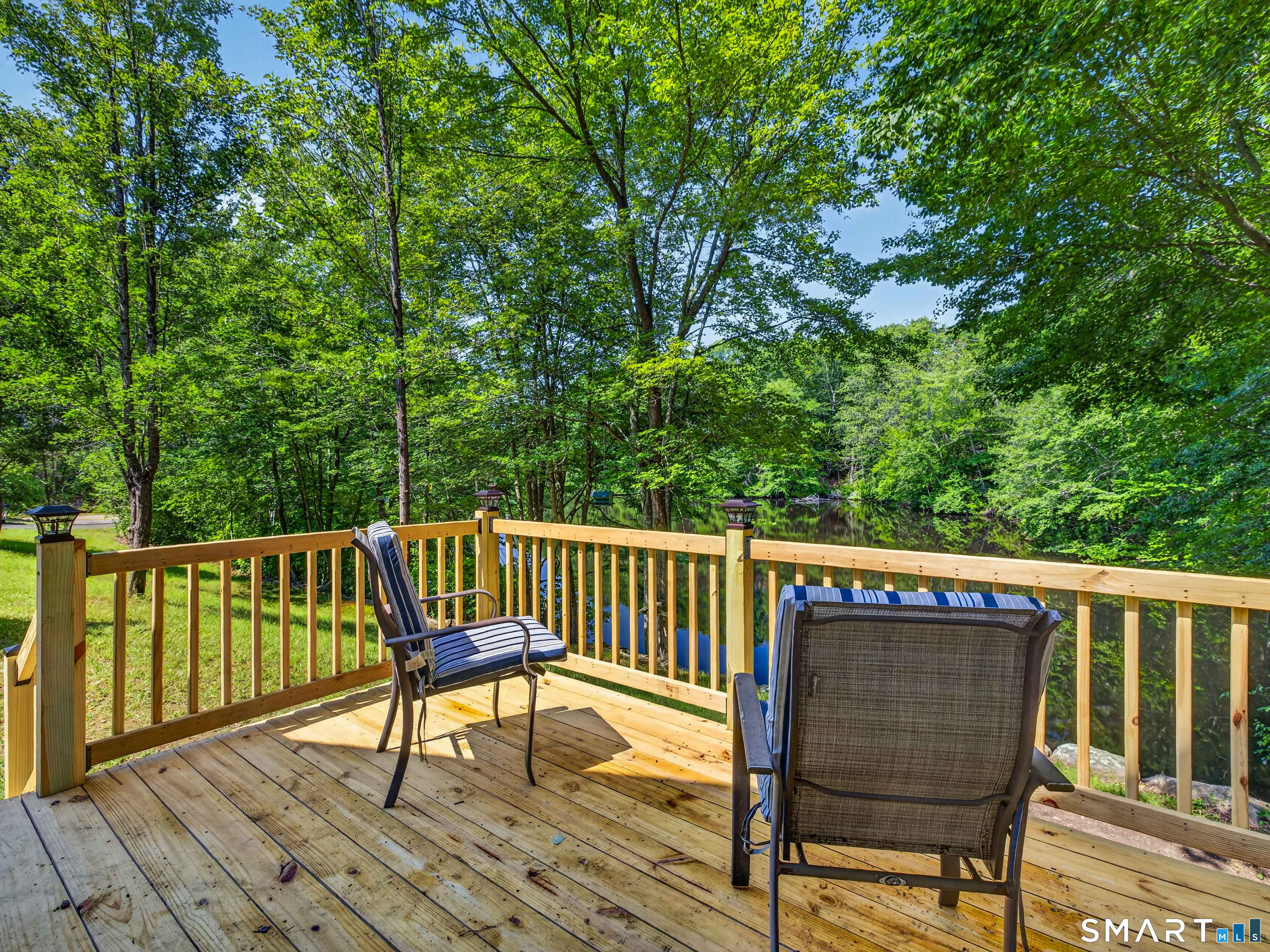 61 Grassy Hill Road East Lyme CT 06333