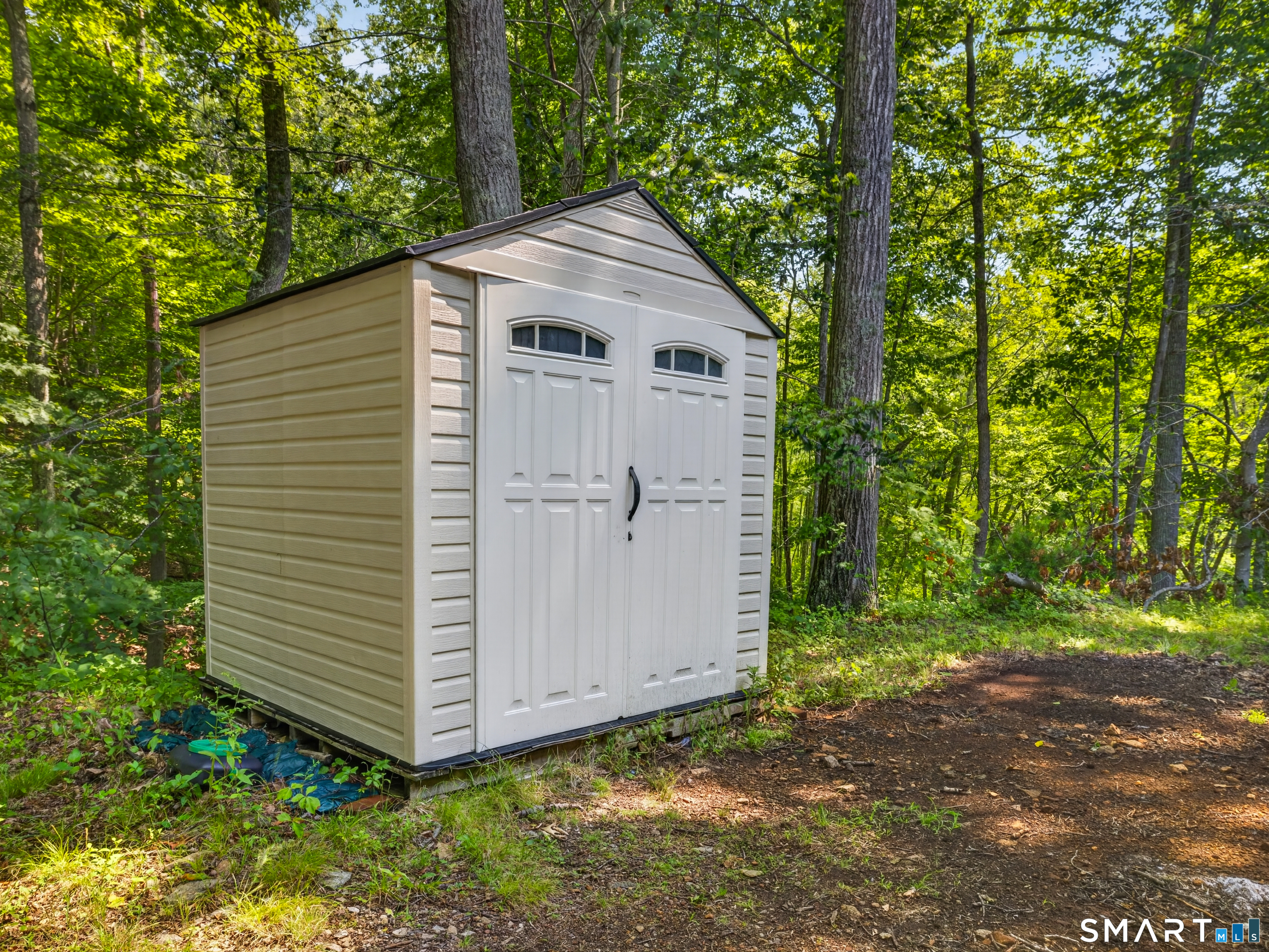 61 Grassy Hill Road East Lyme CT 06333