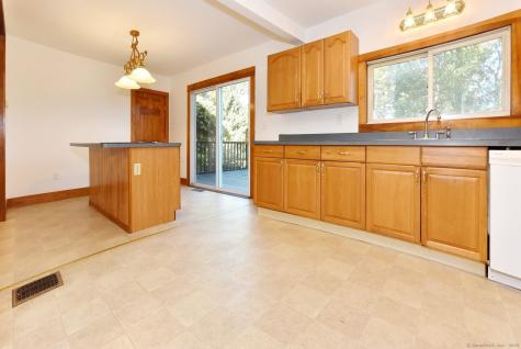 8 Aldens Crossing East Hampton CT 06424