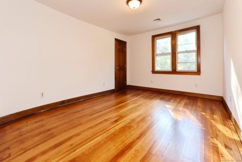 8 Aldens Crossing East Hampton CT 06424