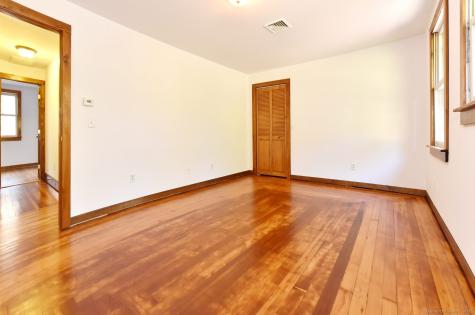 8 Aldens Crossing East Hampton CT 06424