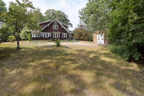 8 Aldens Crossing East Hampton CT 06424