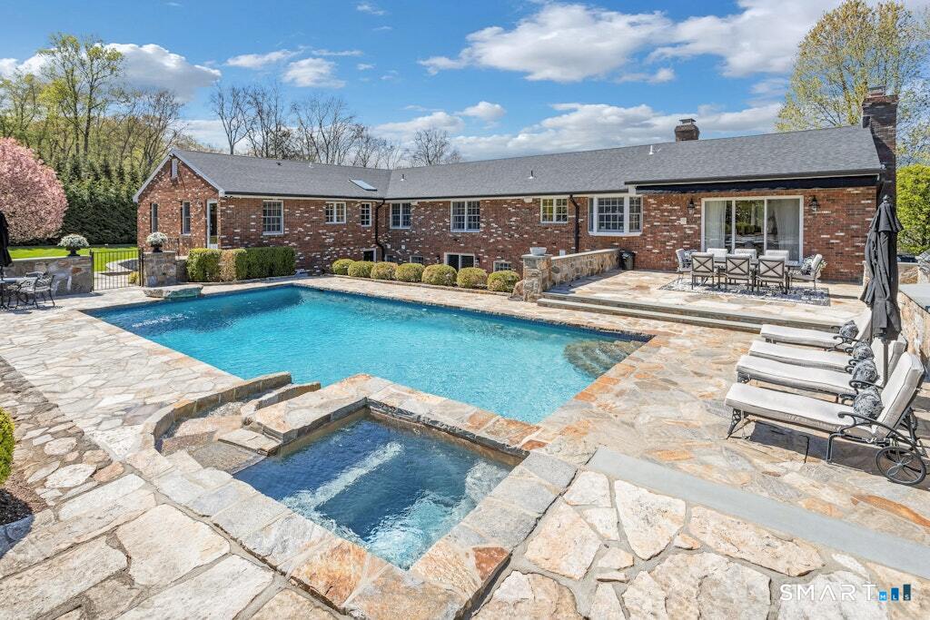 20 Brushwood Road Stamford CT 06903