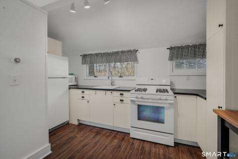 15 Brickyard Road Clinton CT 06413