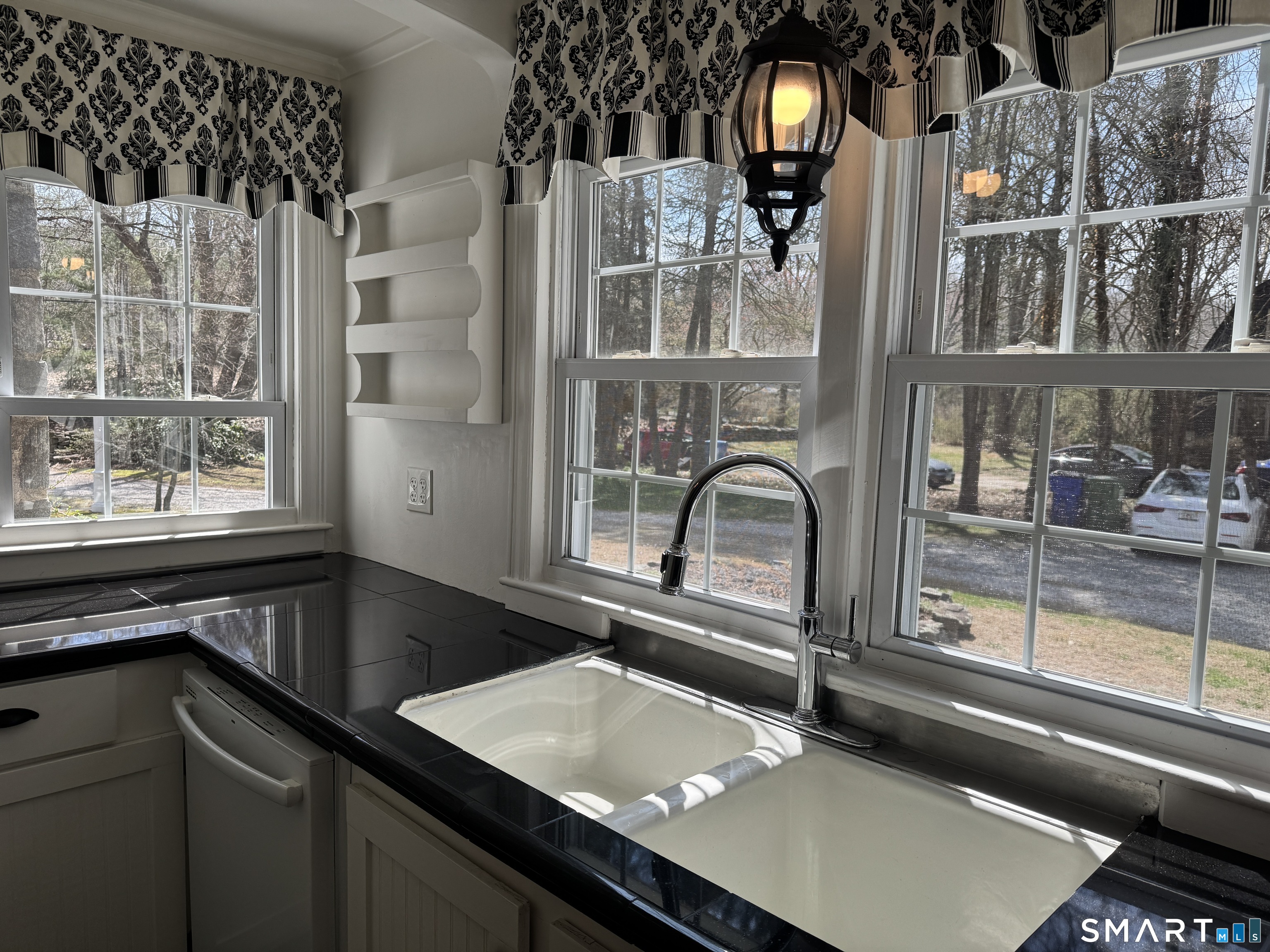 15 Brickyard Road Clinton CT 06413