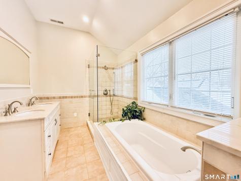 99 Quinsey Drive Bridgeport CT 06606