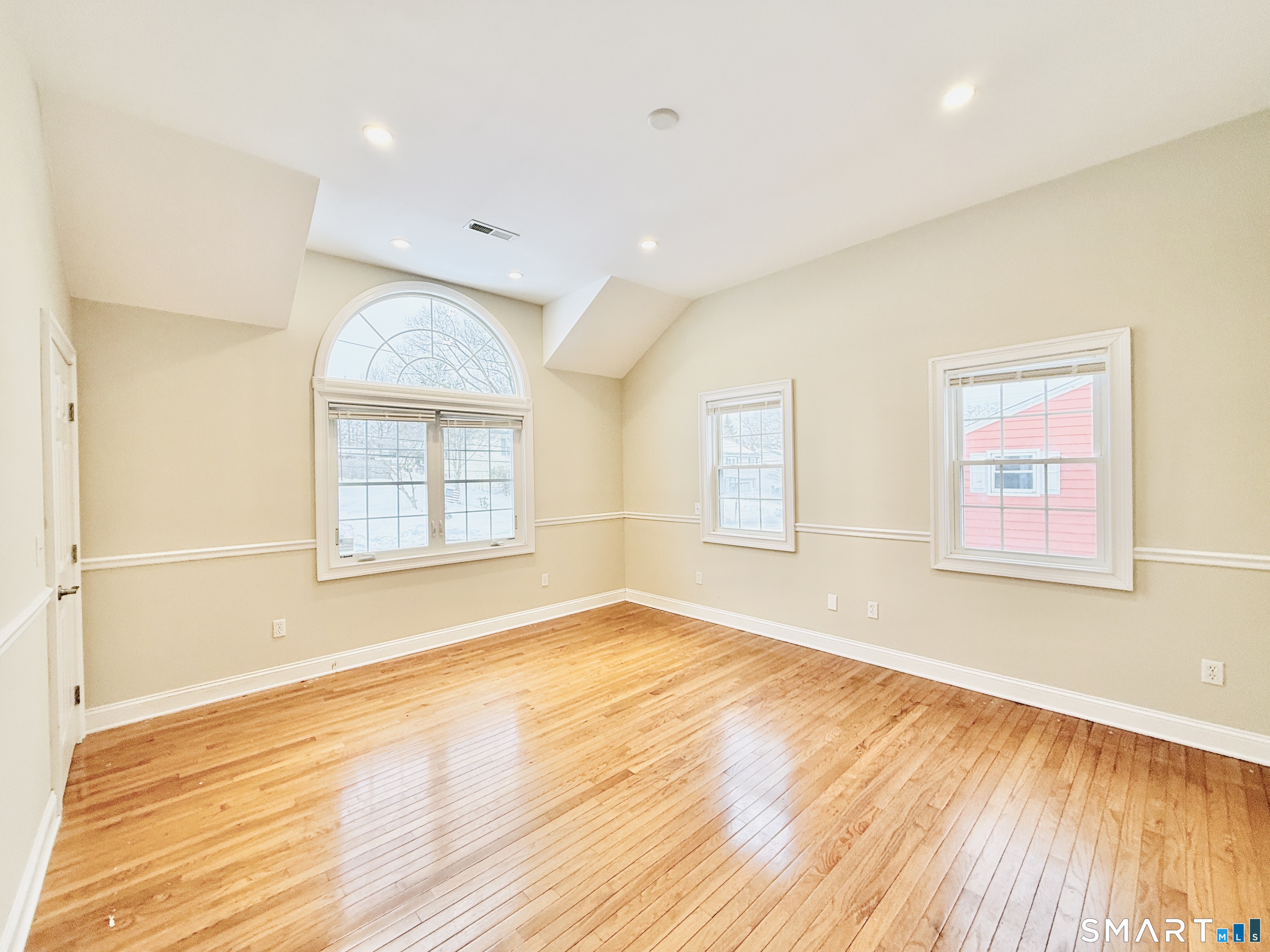 99 Quinsey Drive Bridgeport CT 06606