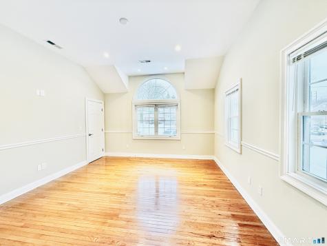 99 Quinsey Drive Bridgeport CT 06606