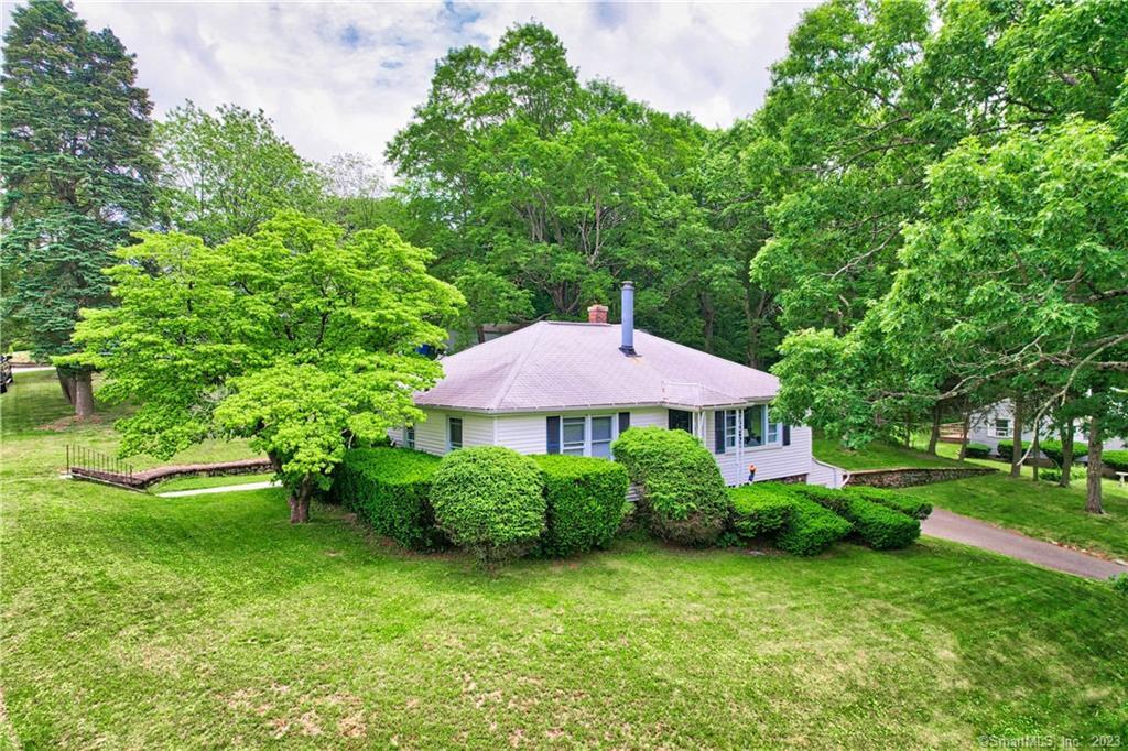 147 Clematis Avenue Waterbury CT 06708