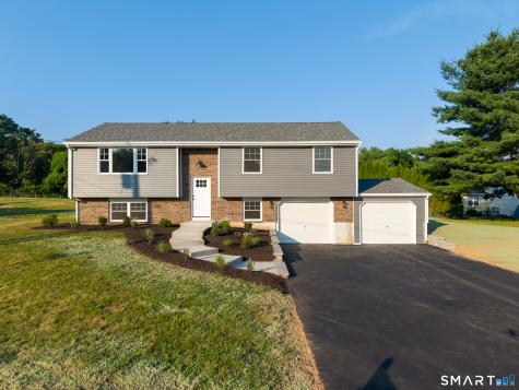 8 Anna Drive Wallingford CT 06492