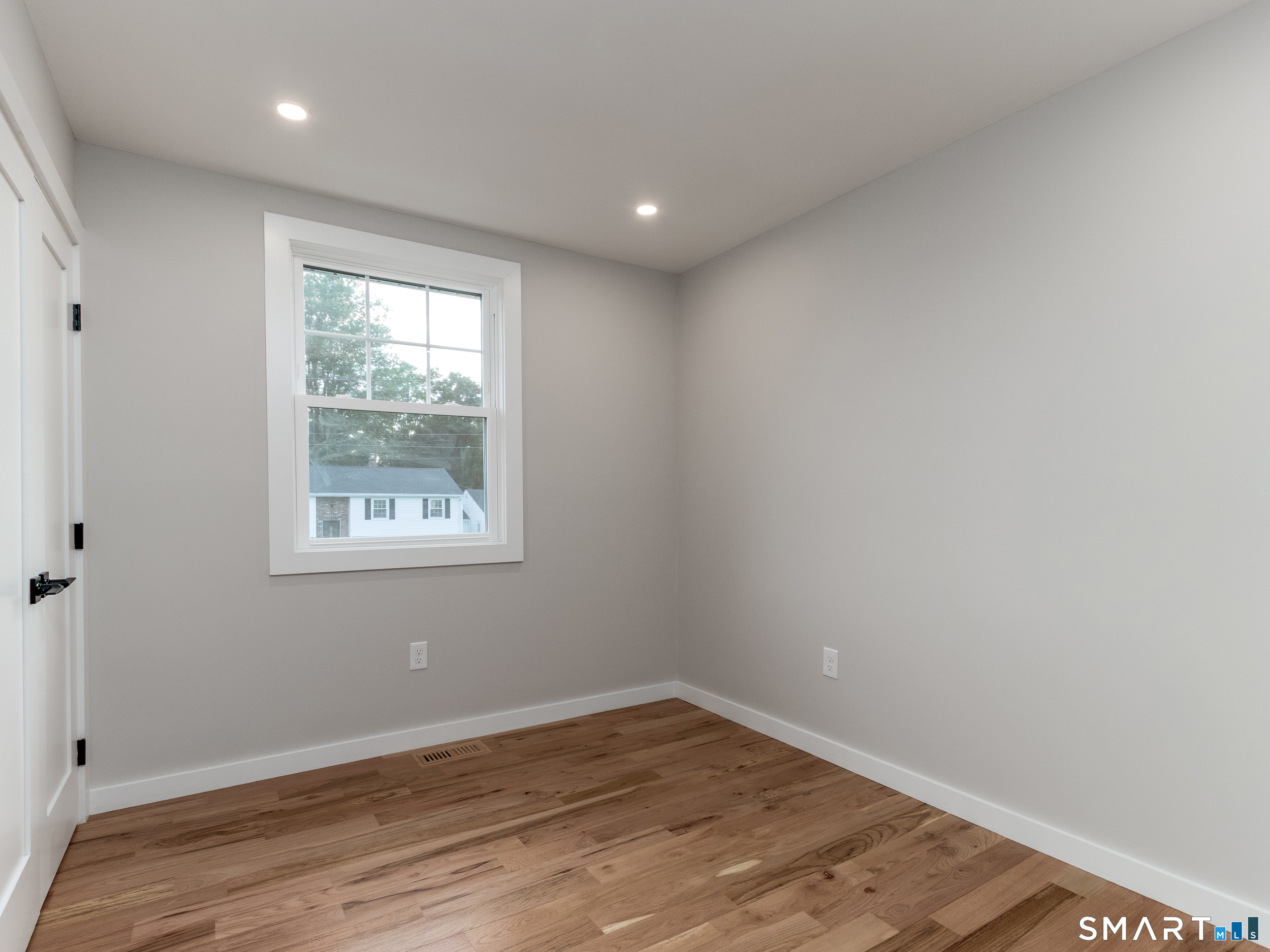 8 Anna Drive Wallingford CT 06492