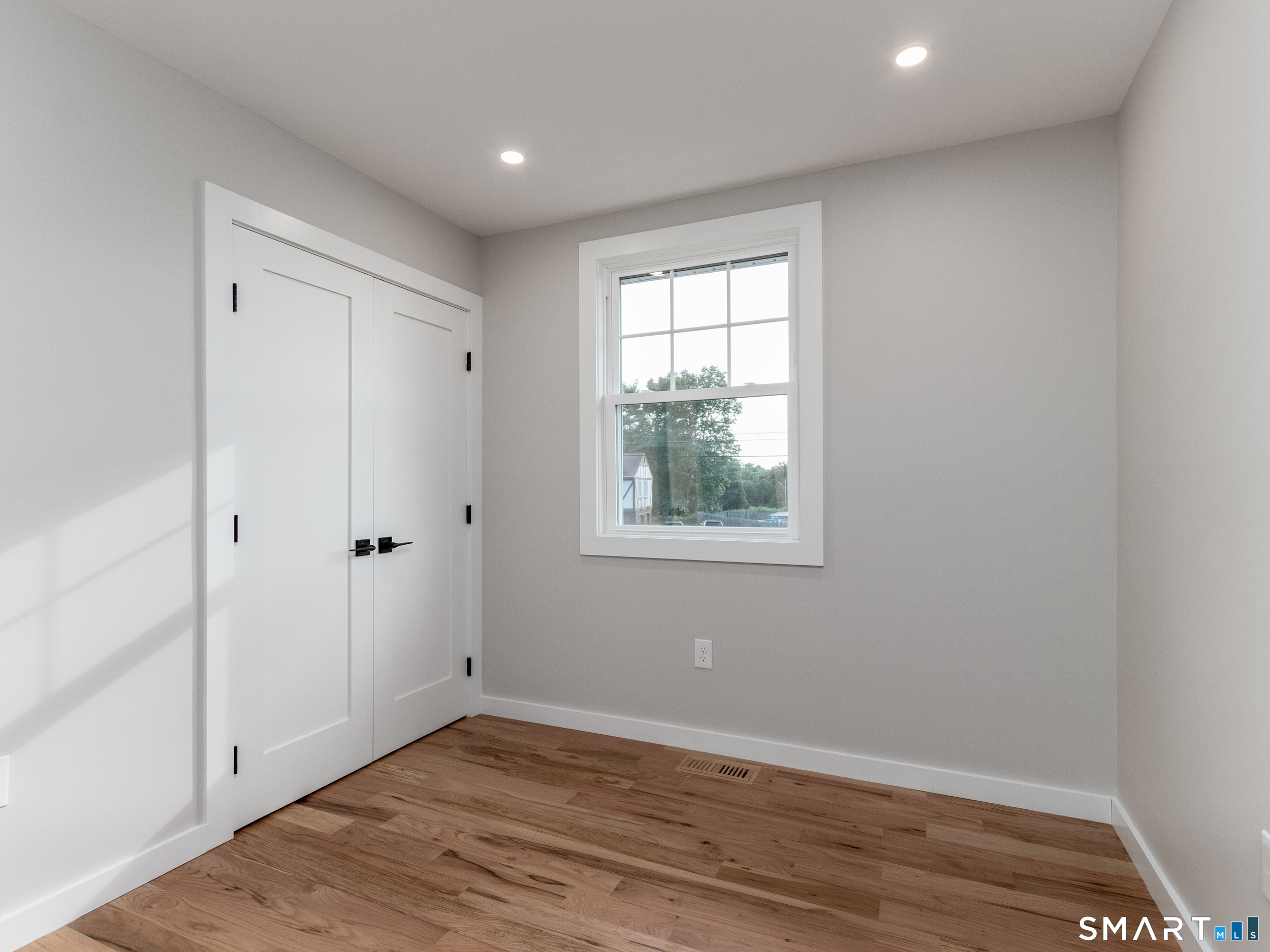 8 Anna Drive Wallingford CT 06492