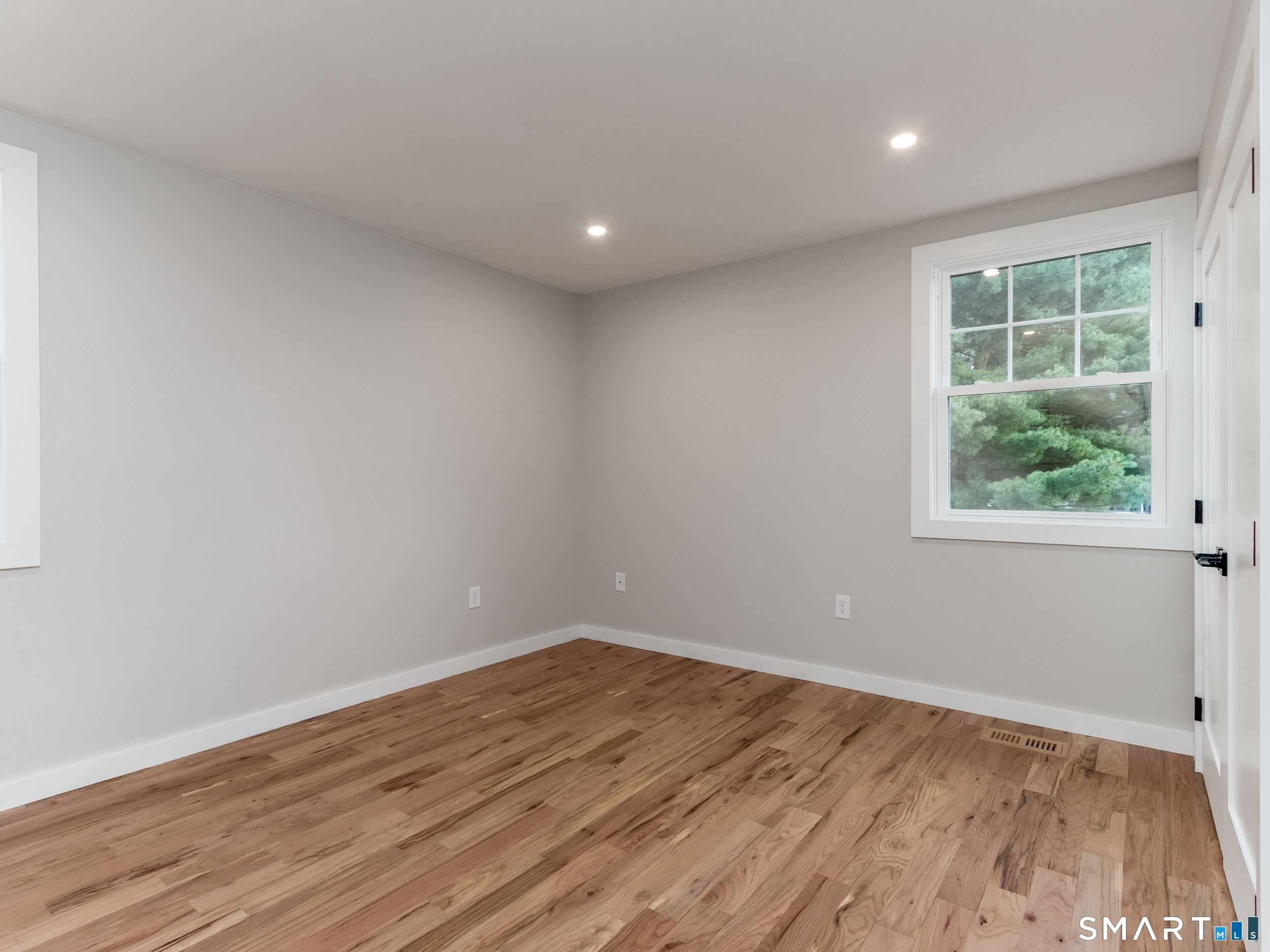 8 Anna Drive Wallingford CT 06492