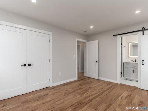 8 Anna Drive Wallingford CT 06492