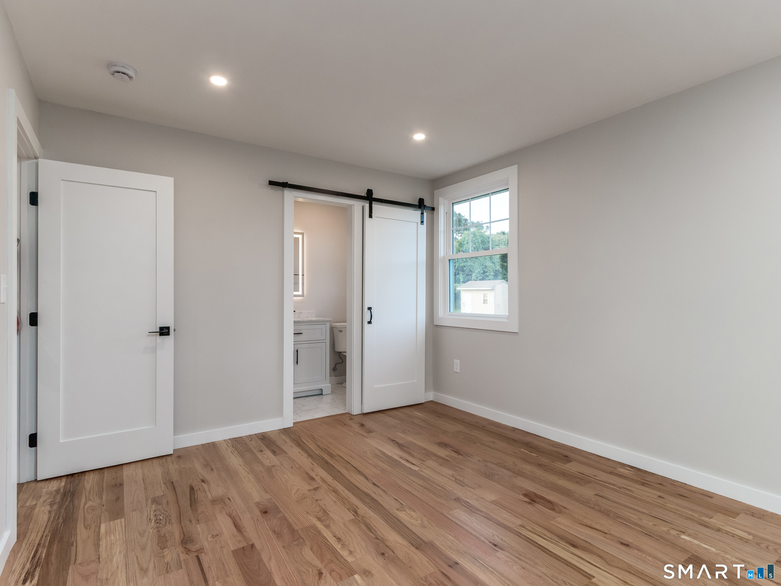8 Anna Drive Wallingford CT 06492