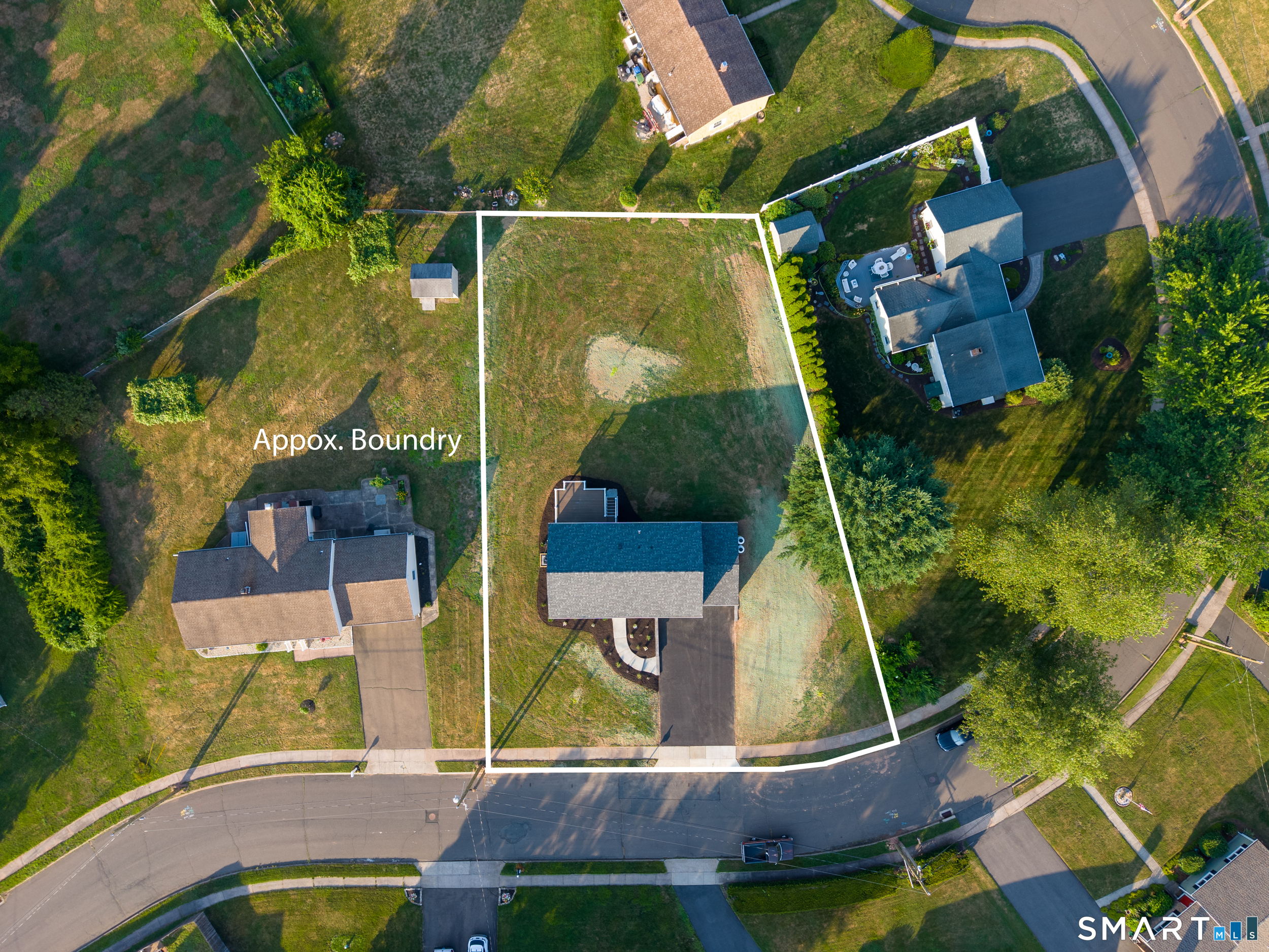 8 Anna Drive Wallingford CT 06492