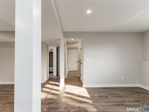 8 Anna Drive Wallingford CT 06492