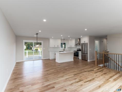8 Anna Drive Wallingford CT 06492