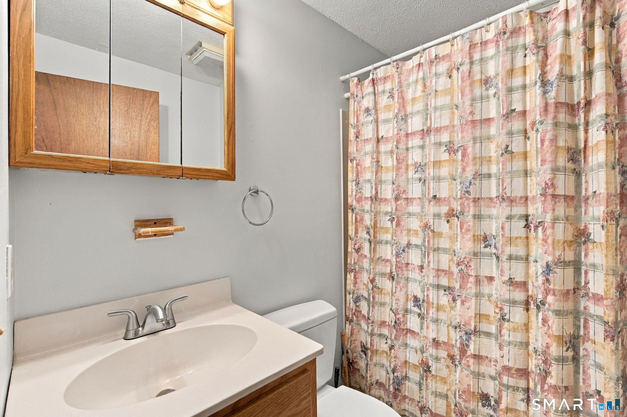 51 Huckleberry Lane Manchester CT 06040