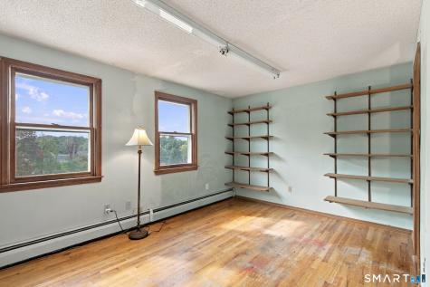 51 Huckleberry Lane Manchester CT 06040
