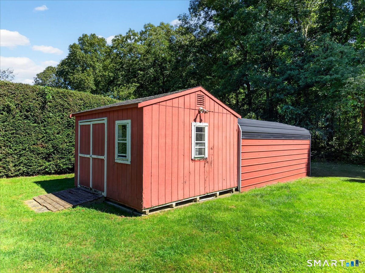 416 Cherry Lane Montville CT 06370