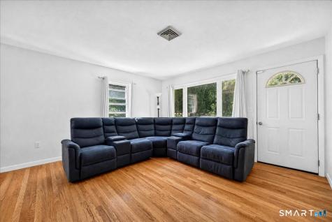 416 Cherry Lane Montville CT 06370