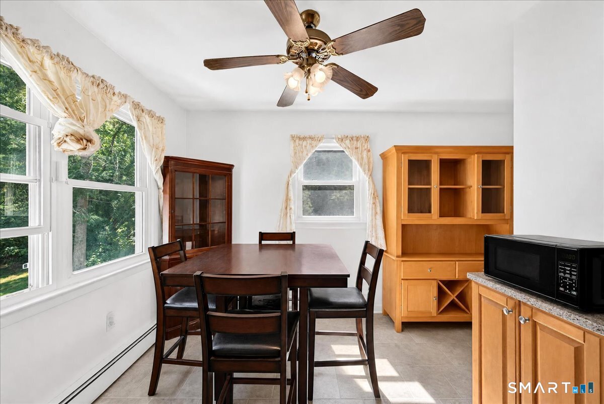 416 Cherry Lane Montville CT 06370