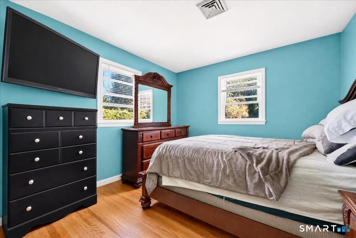 416 Cherry Lane Montville CT 06370