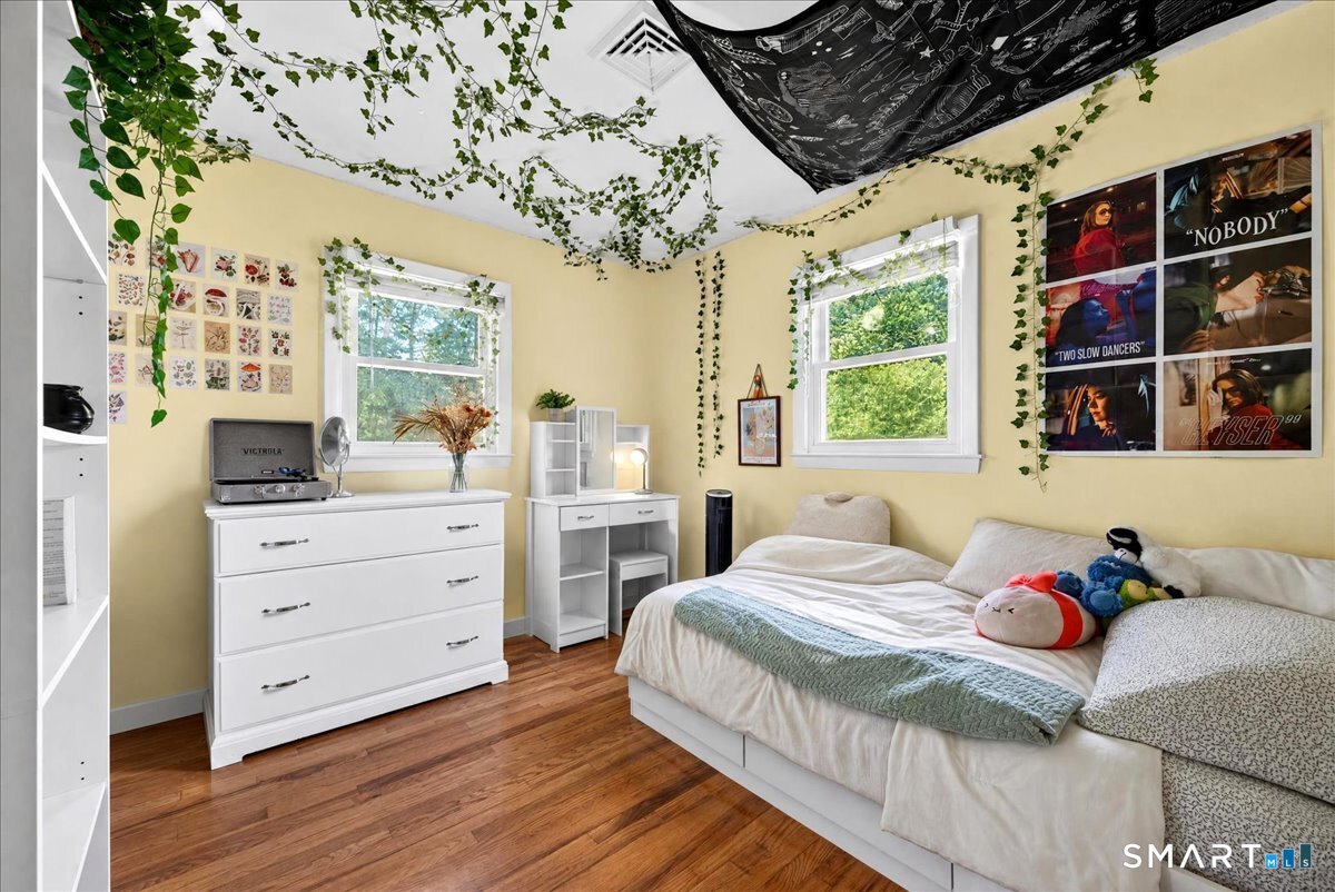416 Cherry Lane Montville CT 06370
