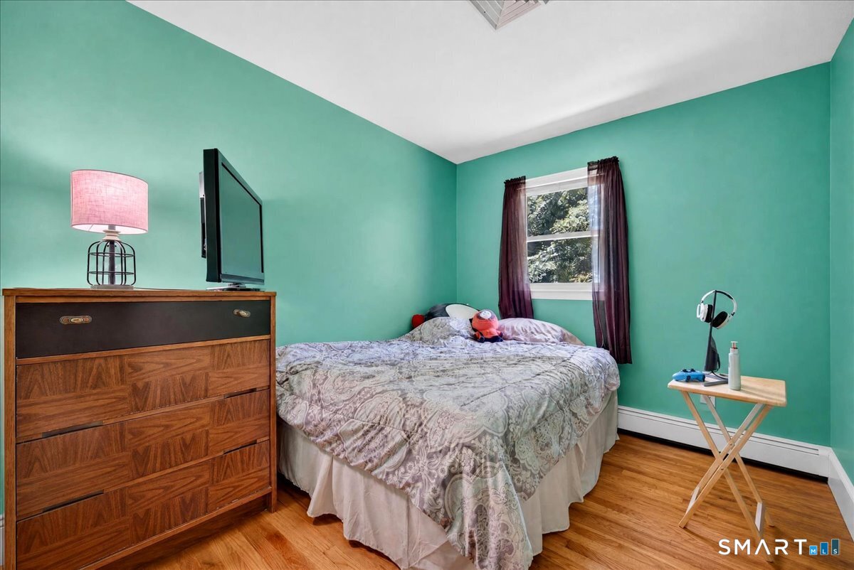 416 Cherry Lane Montville CT 06370