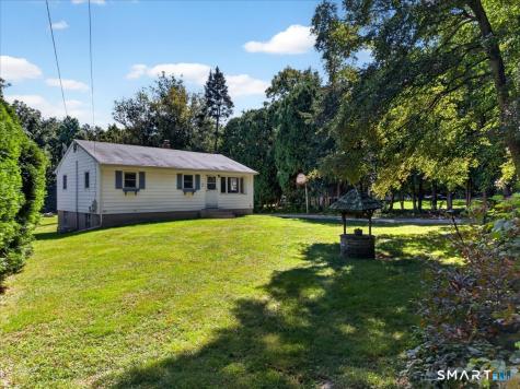 416 Cherry Lane Montville CT 06370