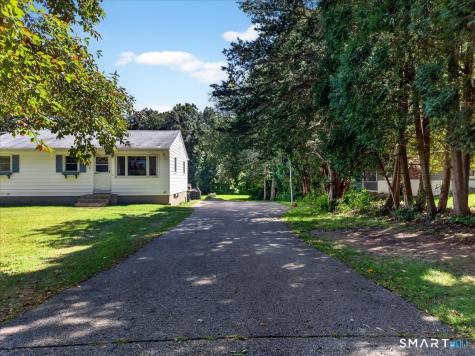 416 Cherry Lane Montville CT 06370