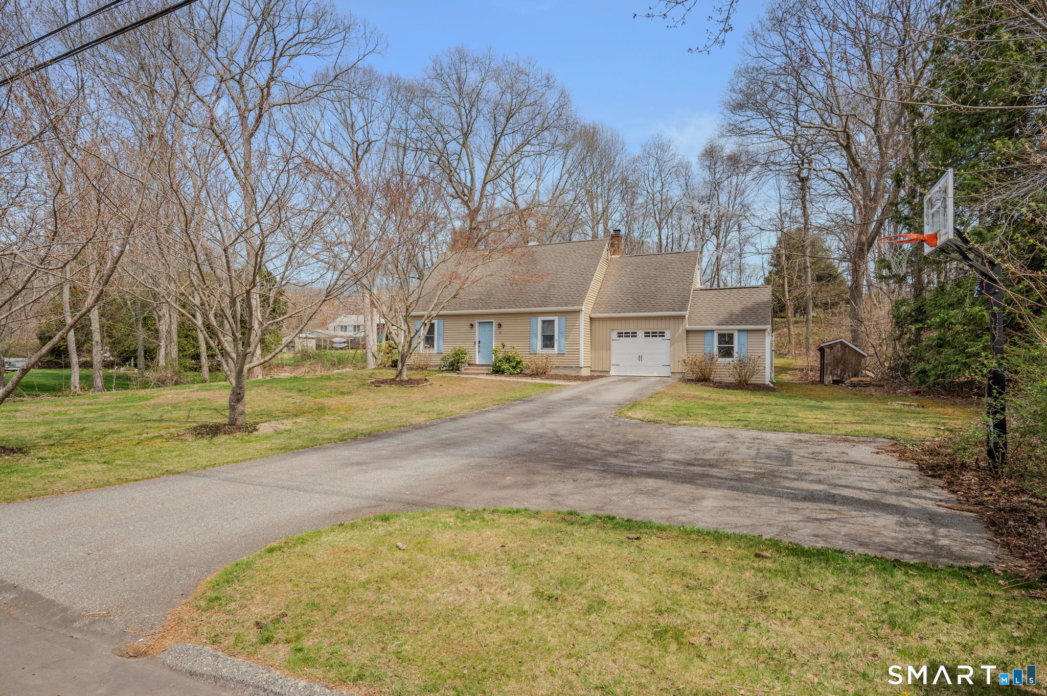 6 Cheryl Court East Lyme CT 06357