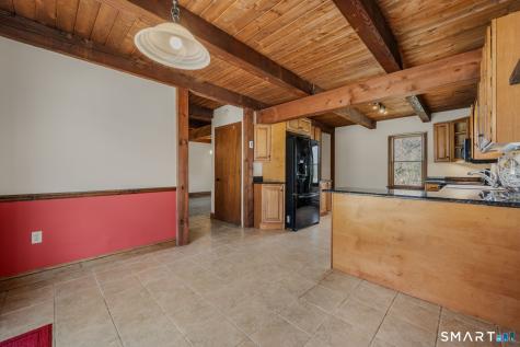 6 Cheryl Court East Lyme CT 06357