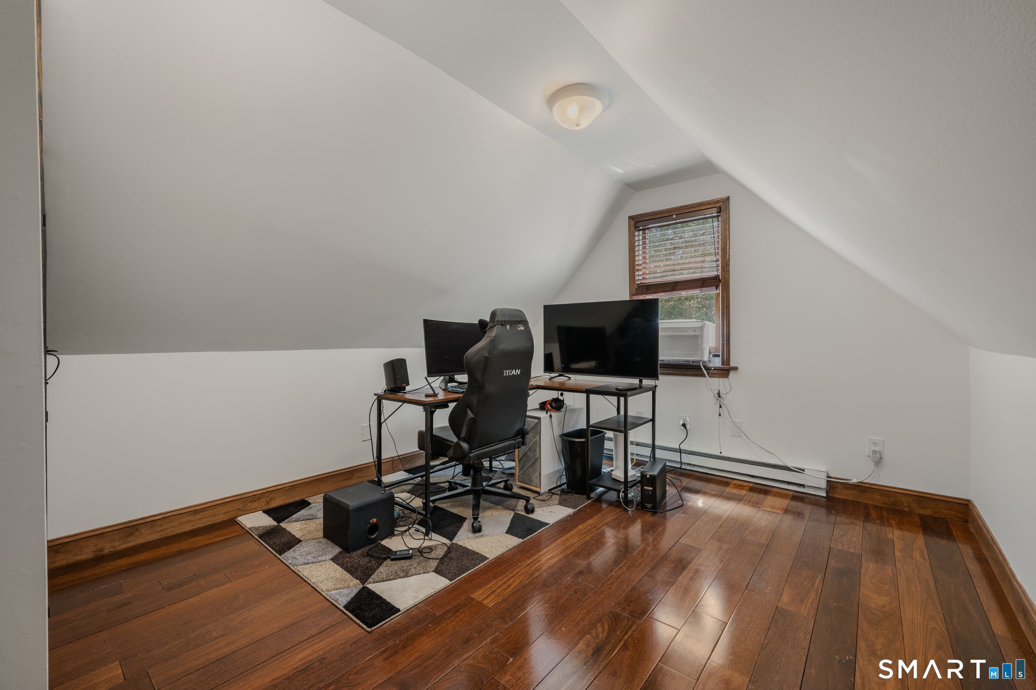6 Cheryl Court East Lyme CT 06357