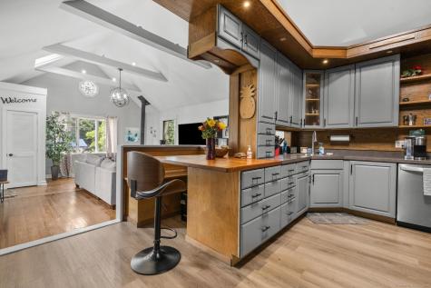 5 Lafayette Road New Fairfield CT 06812