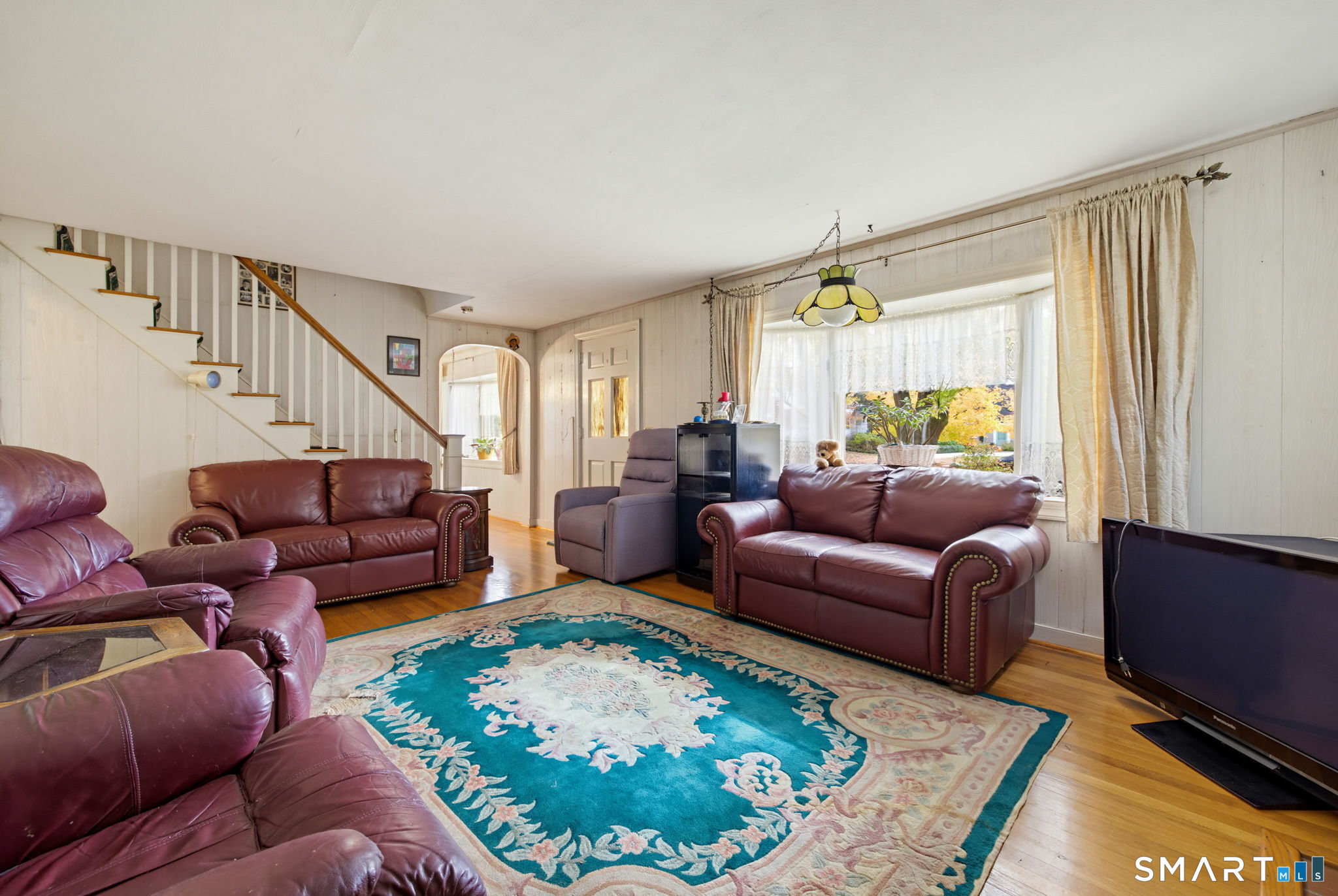 13 Glover Avenue Newtown CT 06470