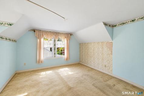 13 Glover Avenue Newtown CT 06470