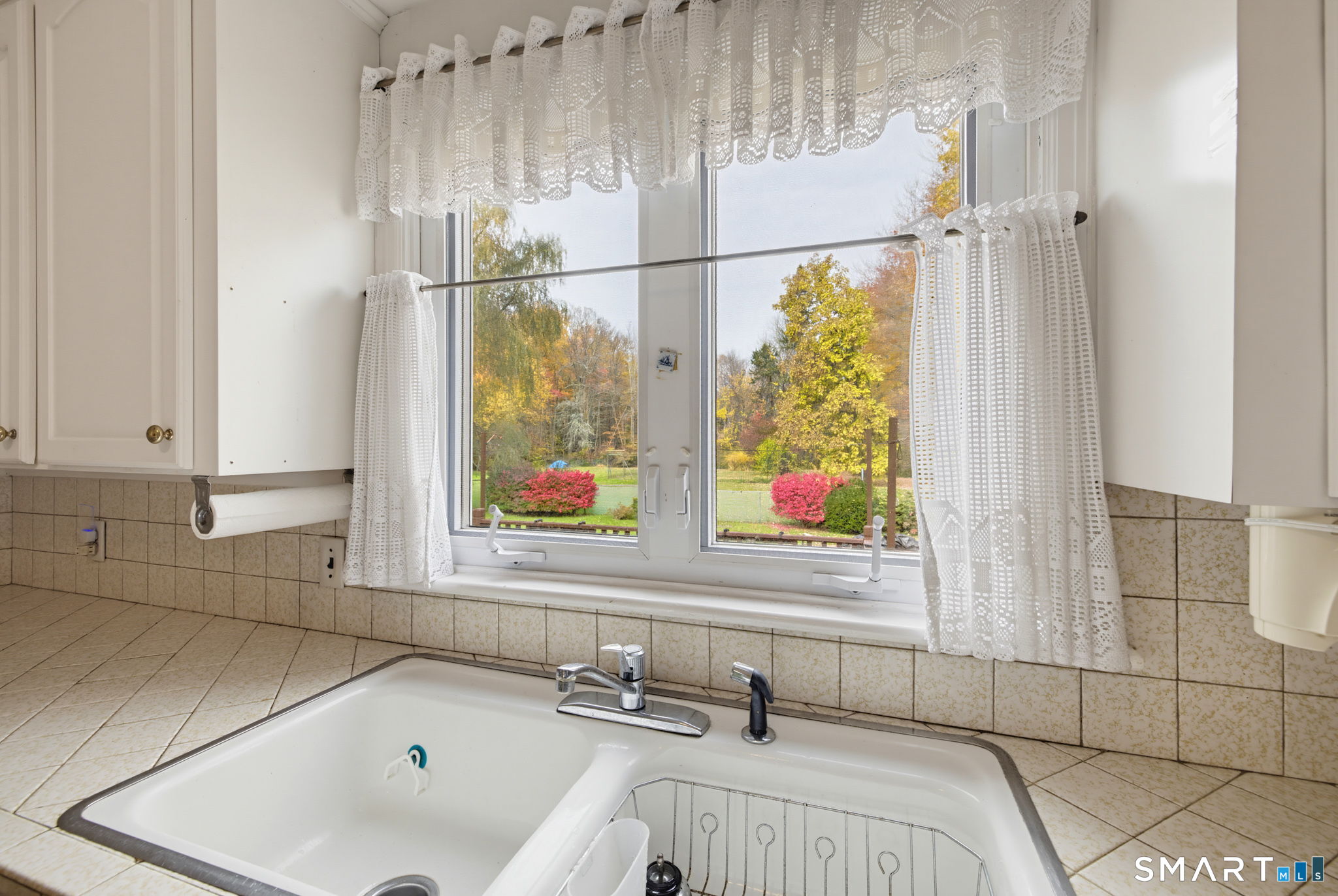 13 Glover Avenue Newtown CT 06470