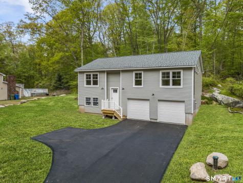 217 Buddington Road Groton CT 06340