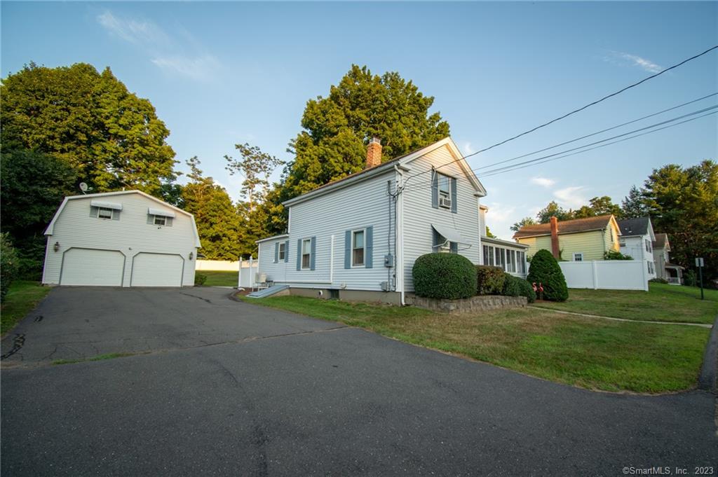 22 Cedar Street Enfield CT 06082